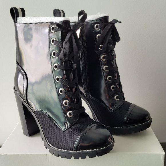 $89 NWT (Size 8.5 & 9) BCBGeneration Combat Bootie - Picture 1 of 12